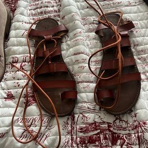 Size 11 mossimo Sandals